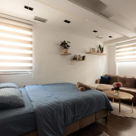 Bonsai Apartment Нови пазар Екстериор снимка