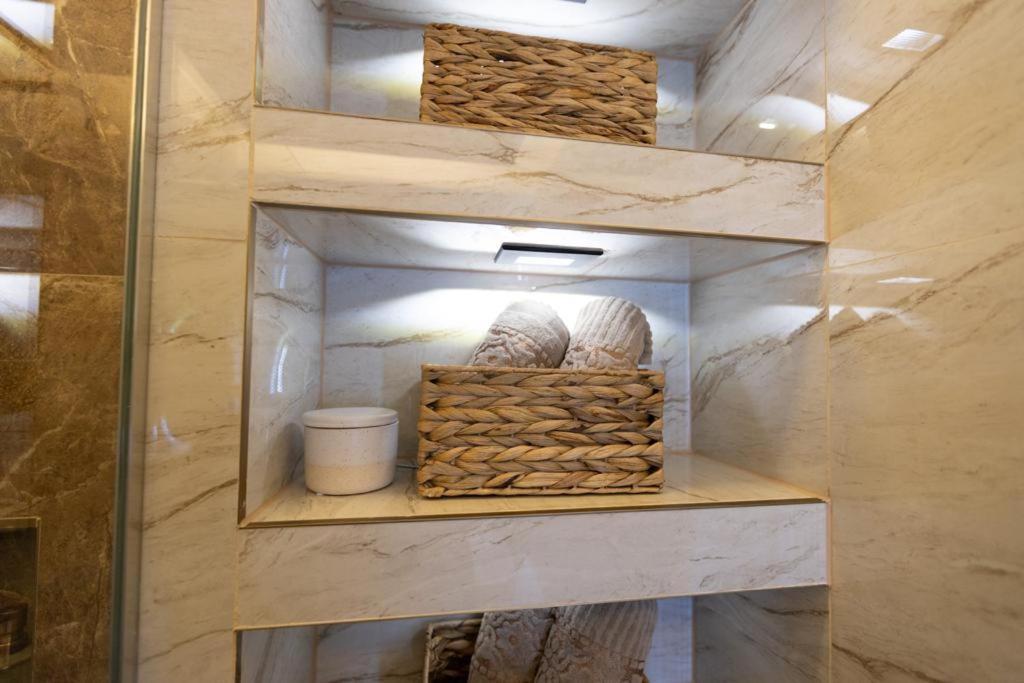 Bonsai Apartment Нови пазар Екстериор снимка
