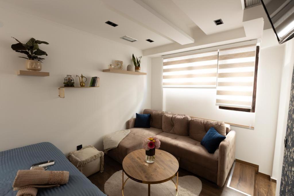 Bonsai Apartment Нови пазар Екстериор снимка