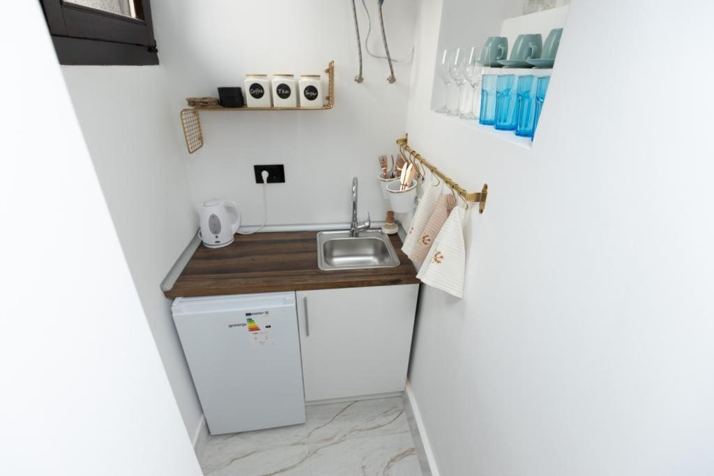 Bonsai Apartment Нови пазар Екстериор снимка