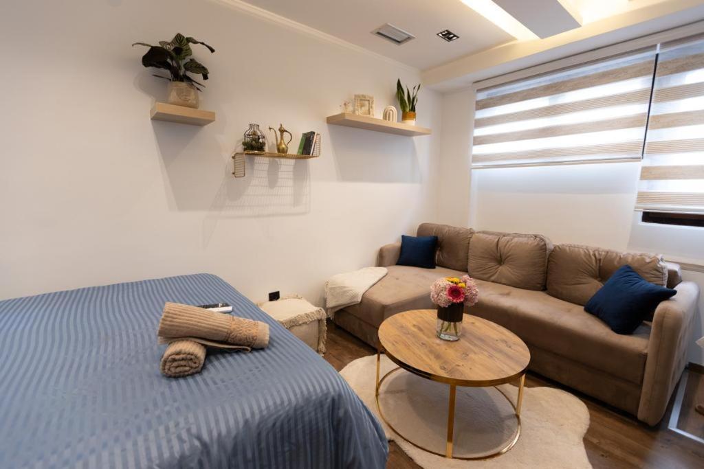 Bonsai Apartment Нови пазар Екстериор снимка