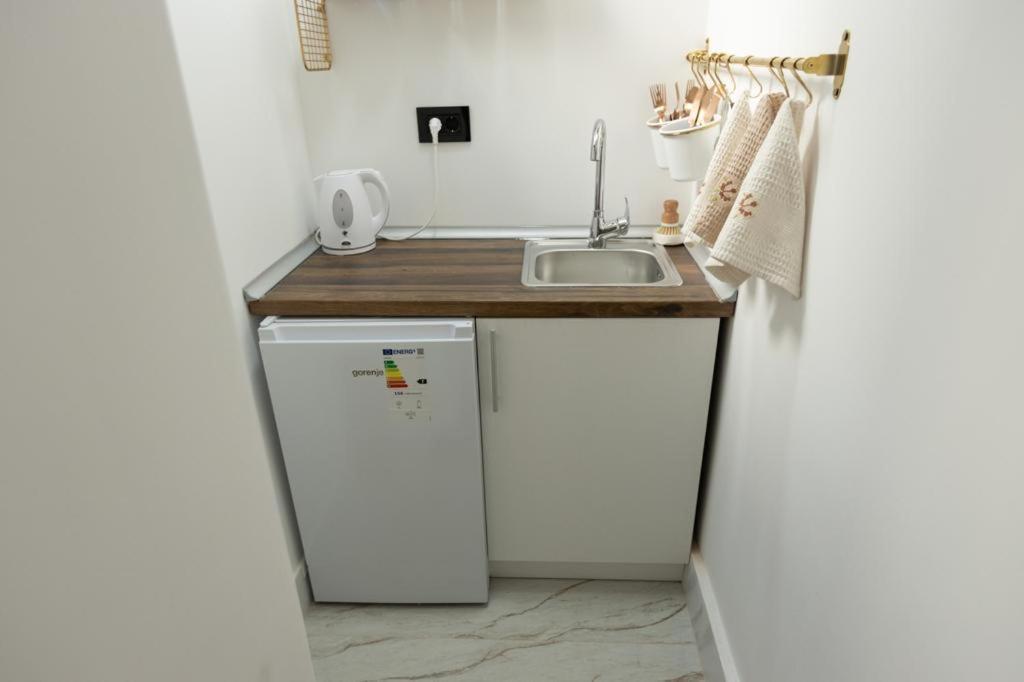 Bonsai Apartment Нови пазар Екстериор снимка